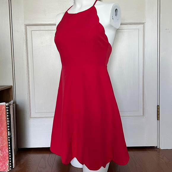 Like New LULUS Little Red Dress - Picture 1 of 7